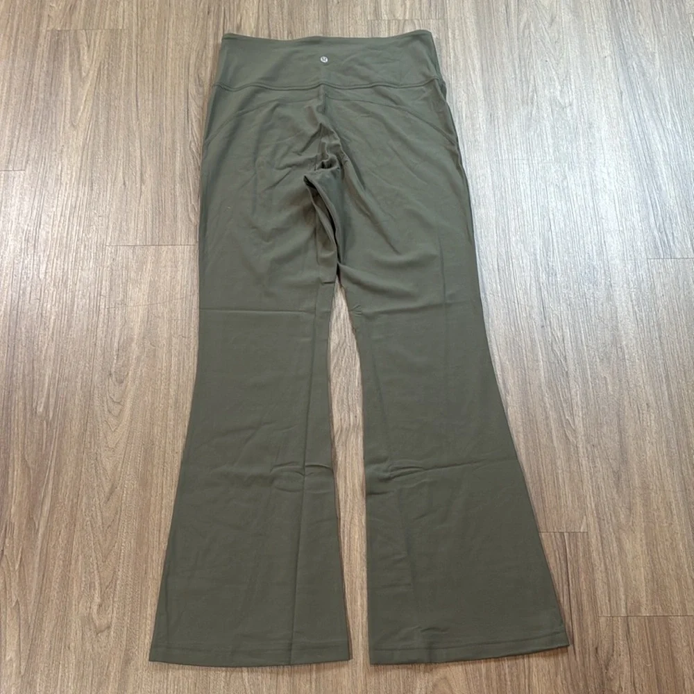 NWT Lululemon Wide Flared Legs Pants & Trendy Green Olive